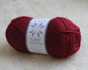 5-ply shetland - maroon at Wabi Sabi