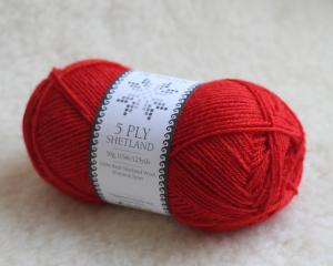 5-ply shetland - scarlet at Wabi Sabi