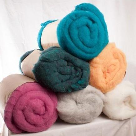 '01 Natural White ' wool batts: 50g by Custom Woolen Mills | Wabi Sabi