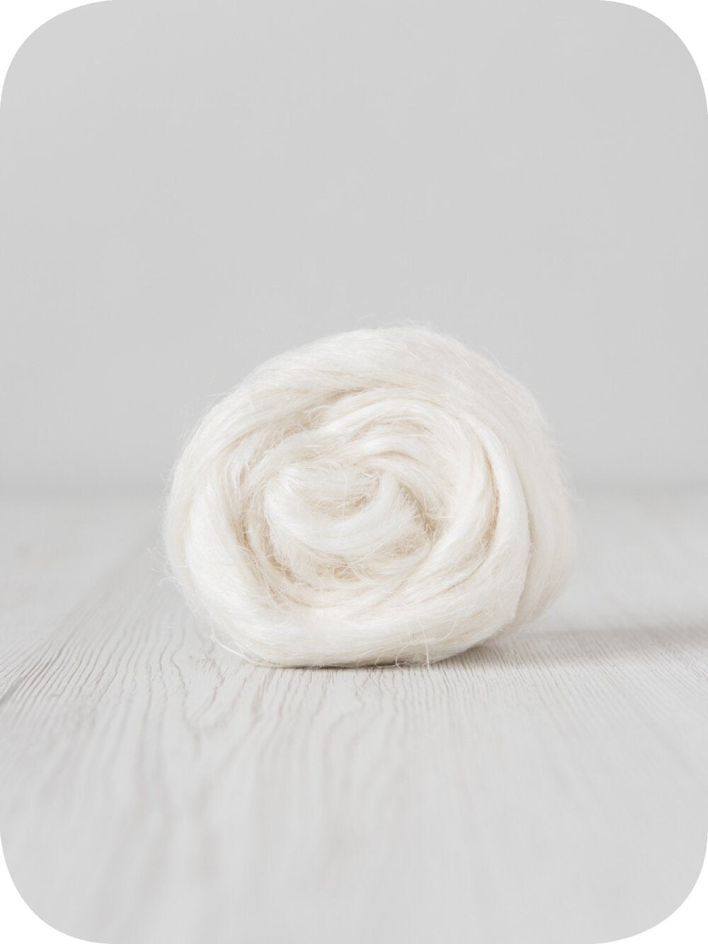 'natural white ' flax (linen) roving: 50g by DHG | Wabi Sabi