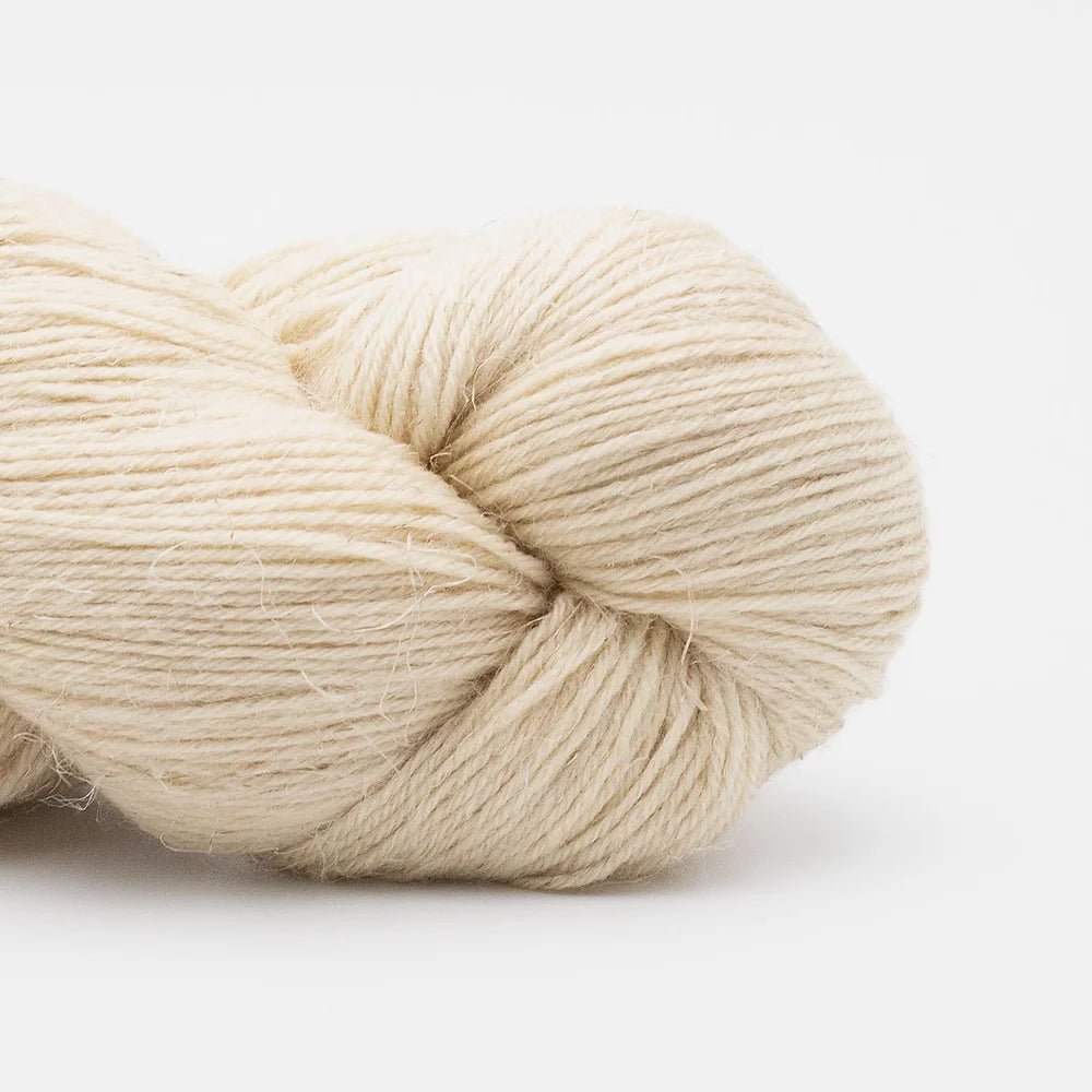 '001 beige ' lazy linen by kremke soul wool | Wabi Sabi