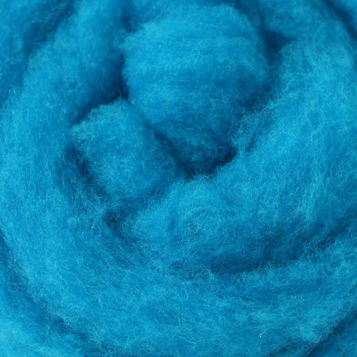 '09 Turquoise ' 100% canadian wool roving by gram by Custom Woolen Mills | Wabi Sabi