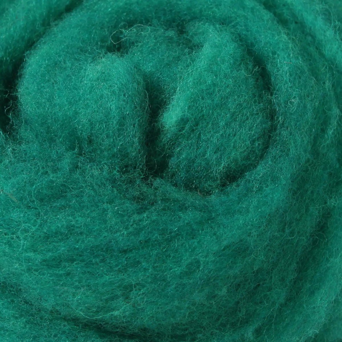 10 Emerald Green 100% canadian wool roving by custom woolen mills at Wabi Sabi