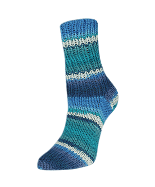 11 lagoon flotte socke papagei by rellana garne at Wabi Sabi