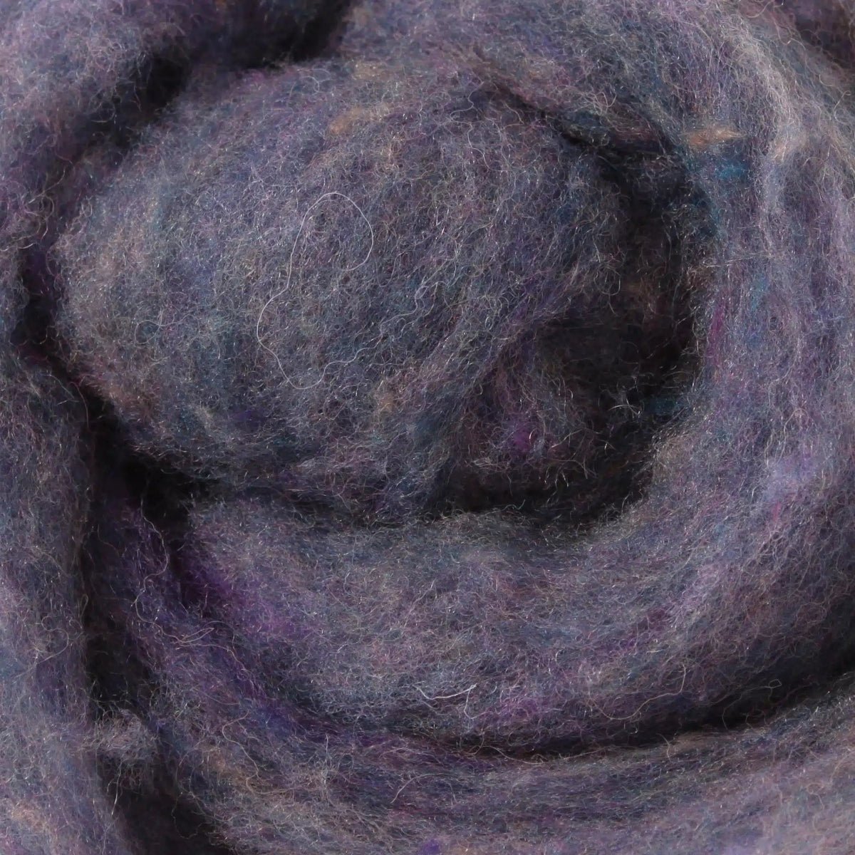 118 Mauve Heather 100% canadian wool roving by custom woolen mills at Wabi Sabi