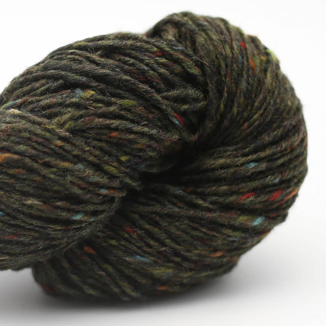 '15 tweedsmuir green ' pure tweed by erika knight | Wabi Sabi