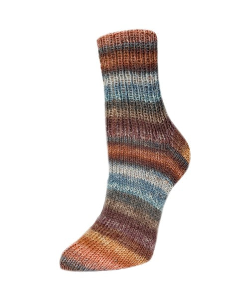 '3021 brown tan grey ' flotte socke by Rellana Garne | Wabi Sabi