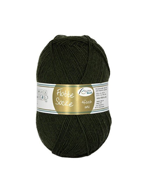 '990 loden green ' flotte socke by Rellana Garne | Wabi Sabi