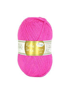 '992 magenta ' flotte socke by Rellana Garne | Wabi Sabi