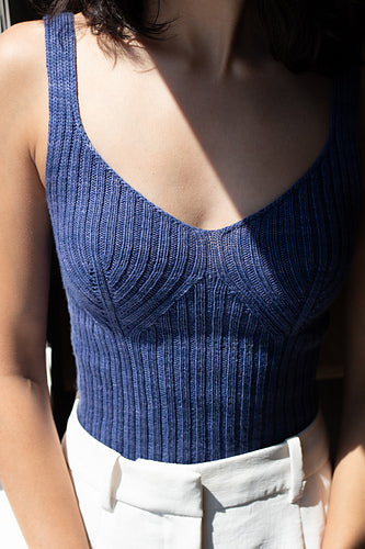 groovy tank