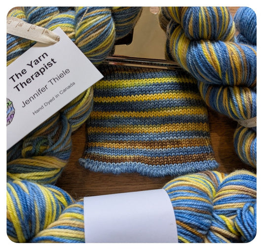 'all that glitters with indigo ' dk self stripe sock 4ply by the yarn therapist | Wabi Sabi