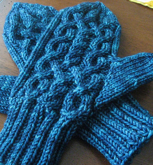 ' ' Cabled Mittens: Sunday October 26: 1 - 4pm by Mary | Wabi Sabi