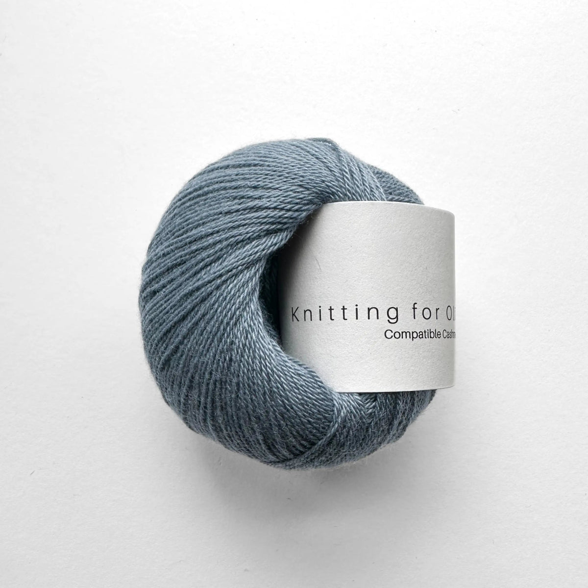 'dusty dove blue ' comptatible cashmere by knitting for olive | Wabi Sabi