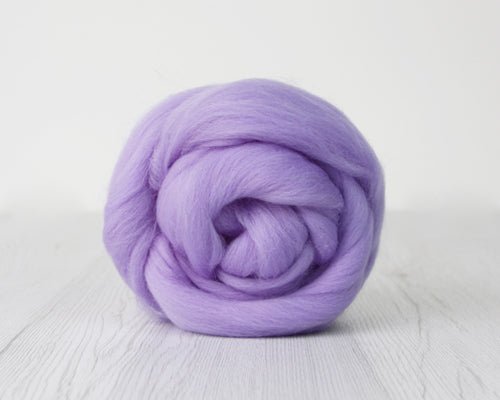 'lavender ' corriedale roving by gram by ashford / dyeing house gallery | Wabi Sabi