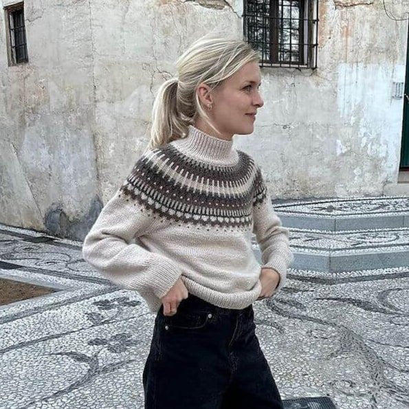 'min ' celeste sweater by yarn kit | Wabi Sabi