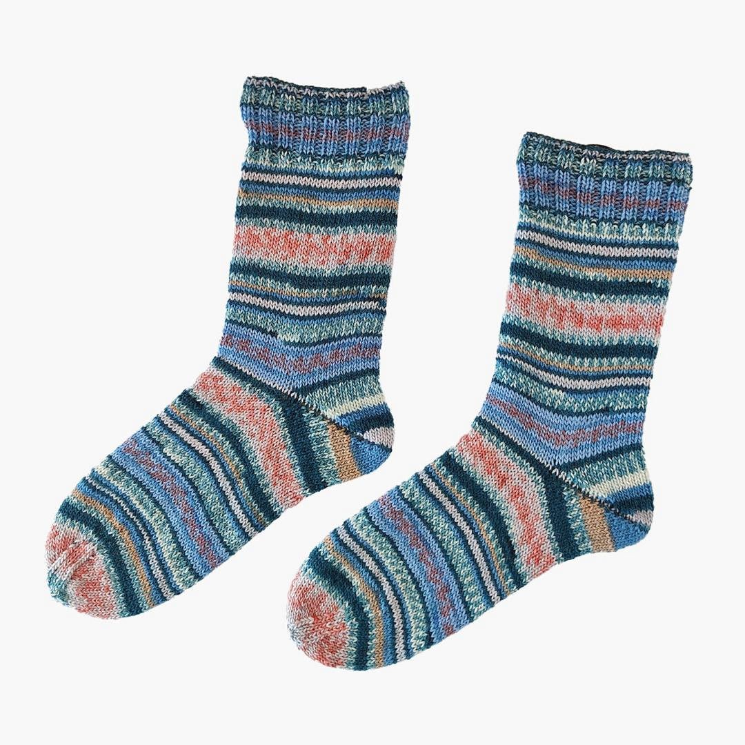 'summernight ' socks & more 4ply by arne and carlos | Wabi Sabi