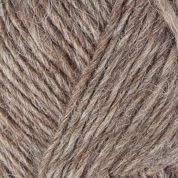 '0085 oatmeal ' léttlopi by Istex | Wabi Sabi