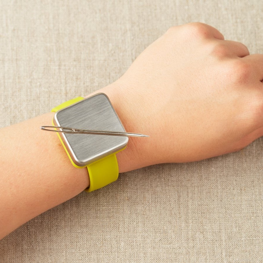 ' ' bent tip tapestry needles by Cocoknits | Wabi Sabi