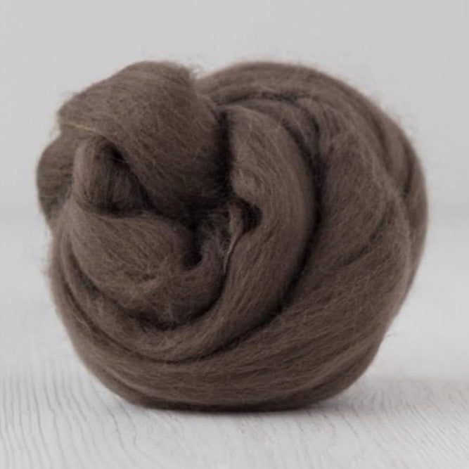 beaver merino roving: solid colours by gram by dyeing house gallery at Wabi Sabi