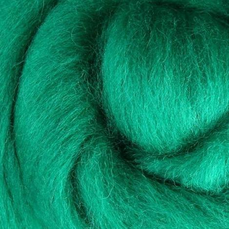 022 Green corriedale roving by gram by ashford / dyeing house gallery at Wabi Sabi