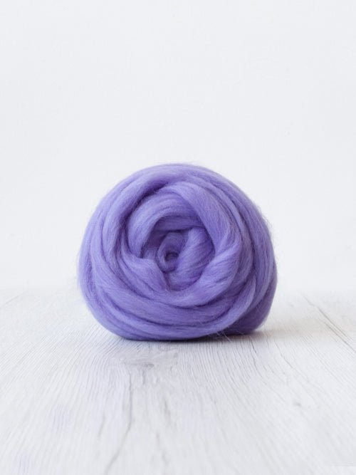 'lilac ' corriedale roving by gram by Ashford / DHG | Wabi Sabi