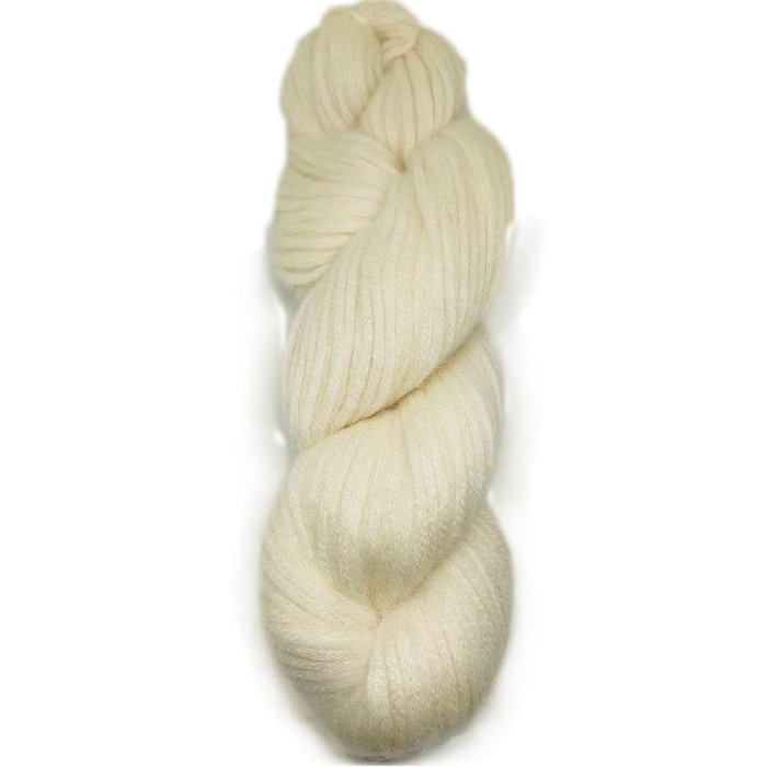 'white ' amelie by Illimani Yarn | Wabi Sabi